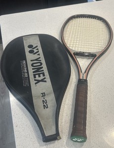Yonex R-22 | eBay