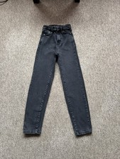 Stradivarius Black High Rise Slim Leg Stretch MOM Jeans size 4   W21-23"  L26"