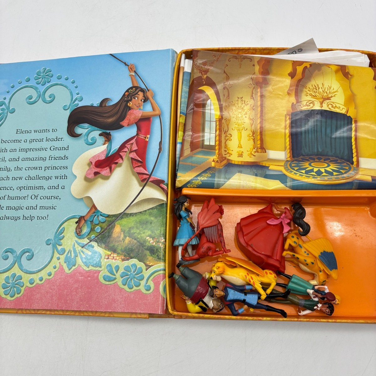 希少　英語版ディズニー Elena of Avalor My Busy Book 希少 英語版ディズニー Elena of Avalor My Busy Book 英語版