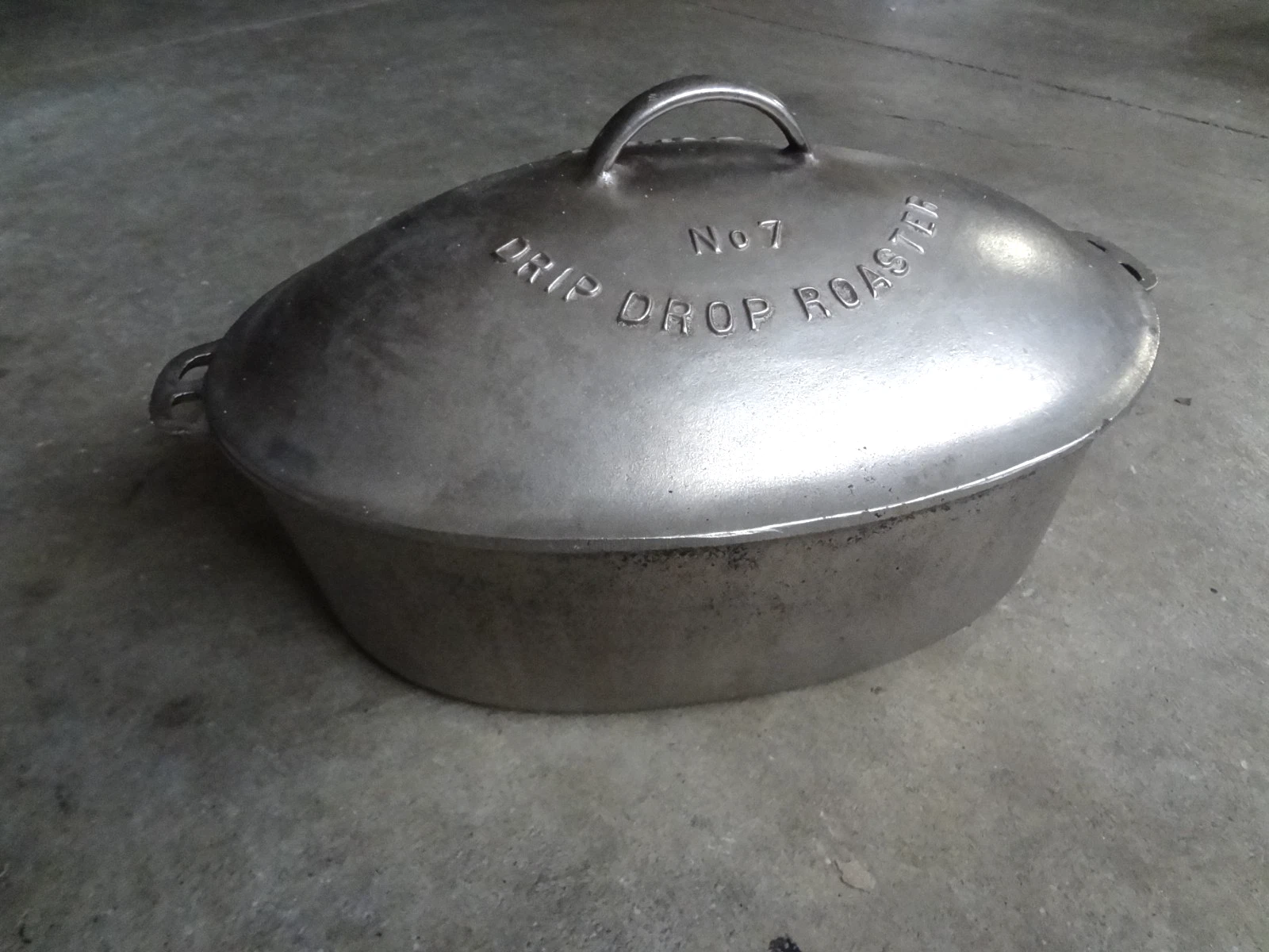 Wagner Sidney O #7 Oval Roaster 1287 With Matching Lid