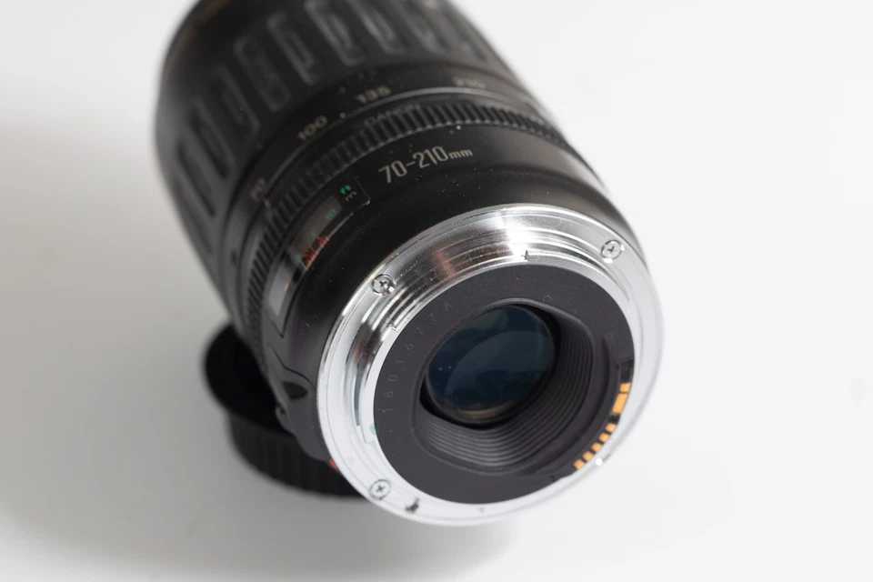 OBJECTIF-CANON 70-210 3,5-4,5 ARGENTIQUE AUTOFOCUS 1990--POUR CANON EOS 24X36MM - Photo 2/3