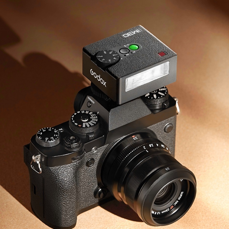 Godox iM30 Mini Camera Flash for Canon Fuji f1-230 Sony zv1 zve10 Nikon ...