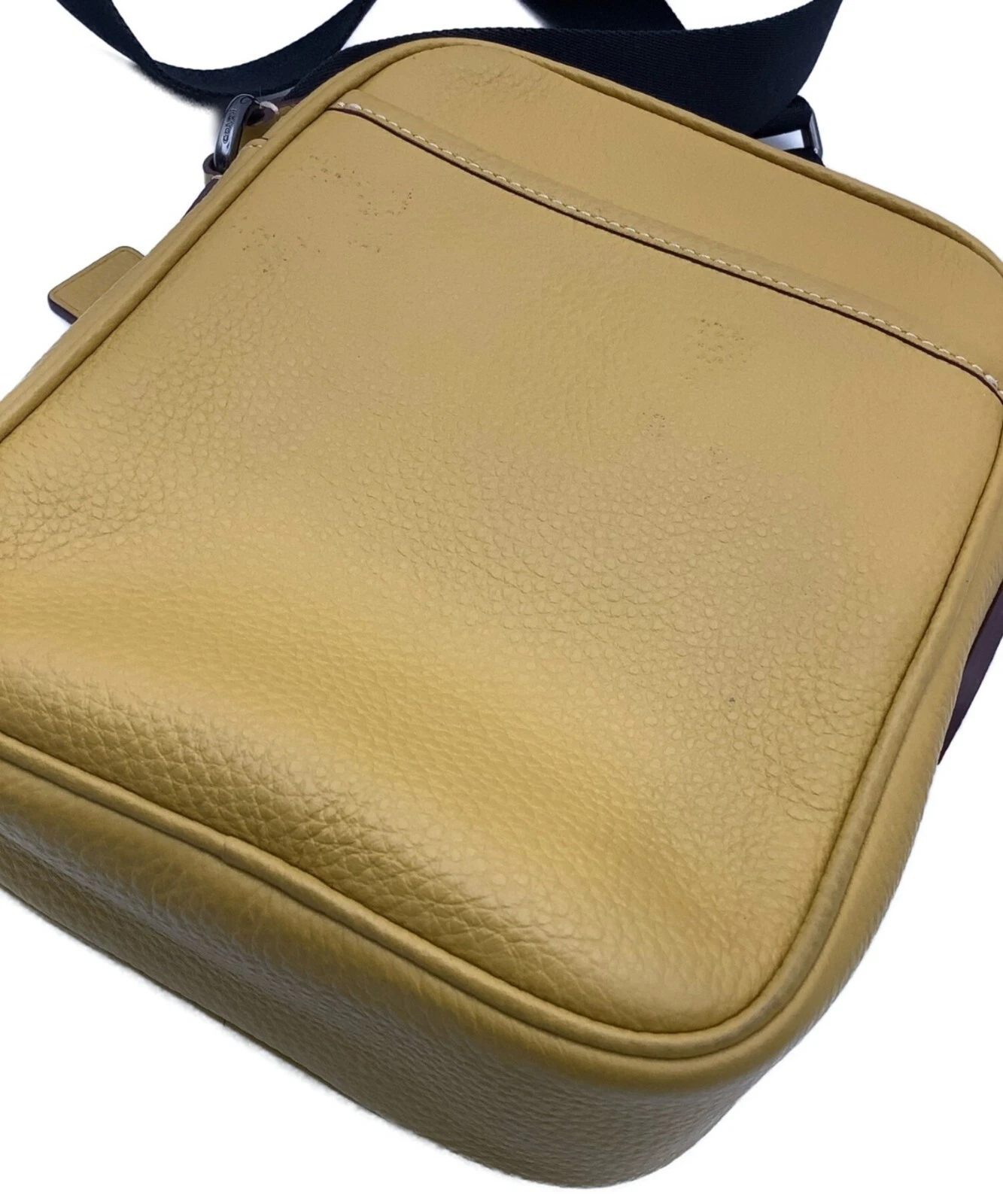 Borsa a tracolla Coach X Peanuts CE613 colore cammello Snoopy borsa da donna dal Giappone