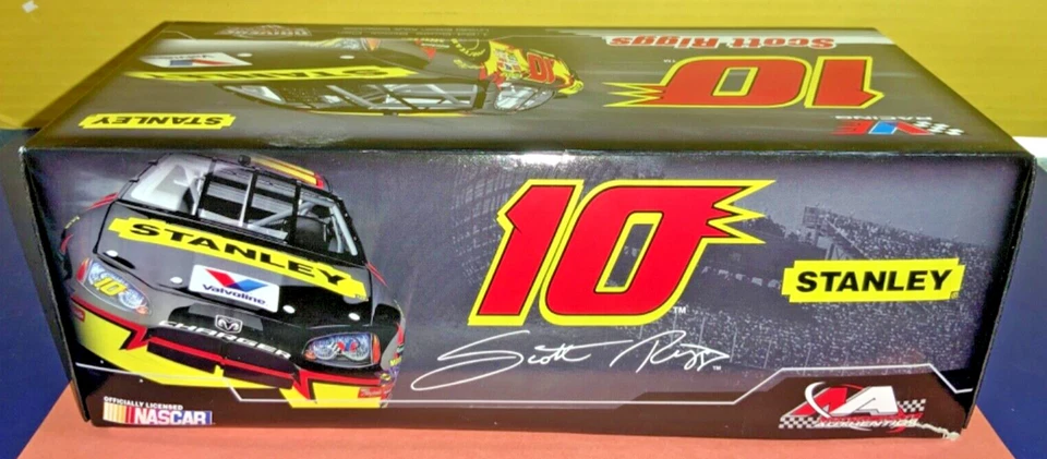 Dodge Charger #10 2007 Motorsport Authentics Stanley Tools Scott Riggs con caja Foto 3 de 4
