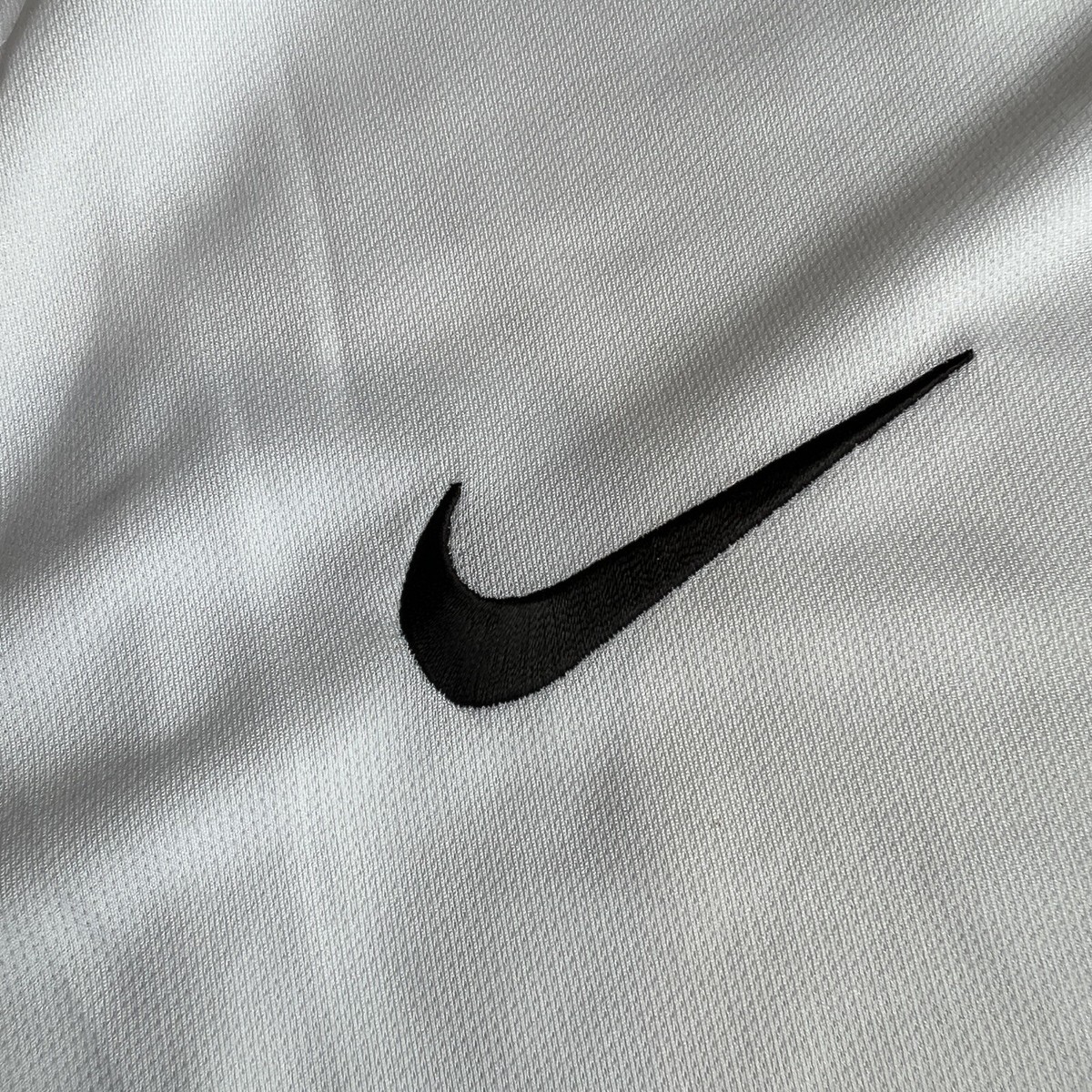 ACRONYM Nike ホワイト Mサイズ ゲームシャツ ACRONYM Nike ホワイト Mサイズ ゲームシャツ 2025年最新】acronym