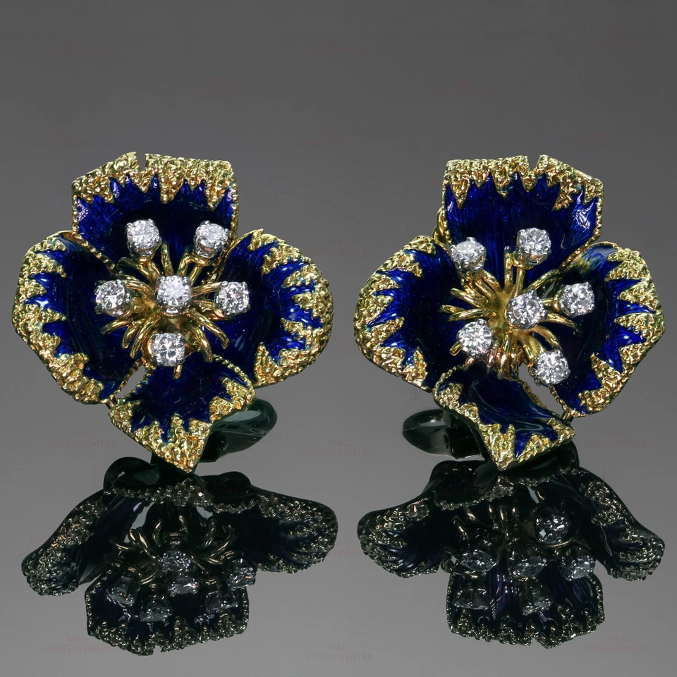 卡地亚钻石蓝色珐琅黄金花朵夹式耳环1950年代 — 第 2/4 张图片
