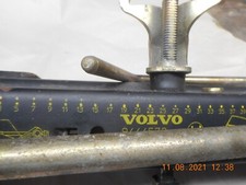 Volvo Car Jack