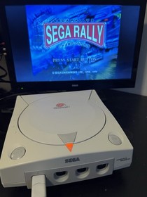 SEGA Dreamcast White System Console Bundle Lot w 2 Controllers Tested & Working