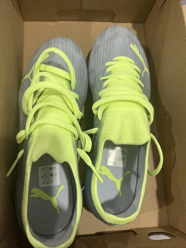 Tacchetti calcio Puma Ultra 1.4 metallizzati terreno solido artificiale Wmns argento taglia 7