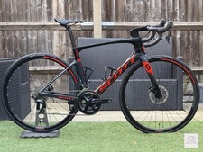 £1445 Scott Foil Disc Size: 54cm Carbon Road Bike Shimano Ultegra Giant Trek