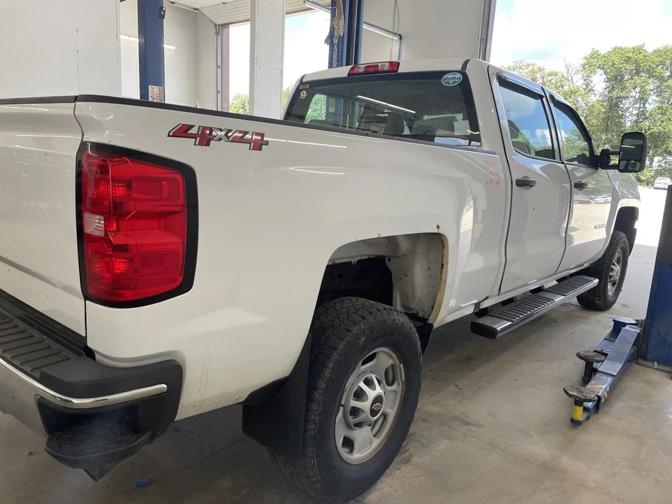 Used Speedometer Gauge fits: 2018 Chevrolet Silverado 2500 pickup cluster MPH US - Image 4 of 4