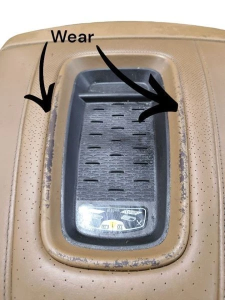 Console Front Floor With Refrigerated Compartment Fits 16-19 ESCALADE 590654 Foto 3 de 4