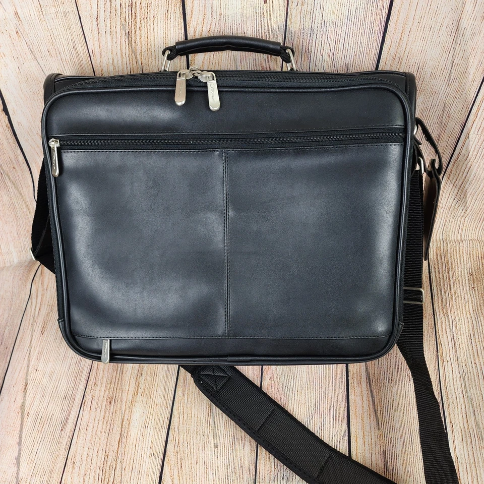 NEW Targus KOS300 15 Reverse-Access Notebook Case Black Koskin Leather-Like - Image 3 of 4