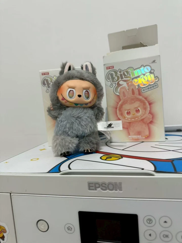 *USA* AUTHENTIC POP MART LABUBU MONSTERS BIG INTO ENERGY SECRET SERIES 3 - Image 3 of 4