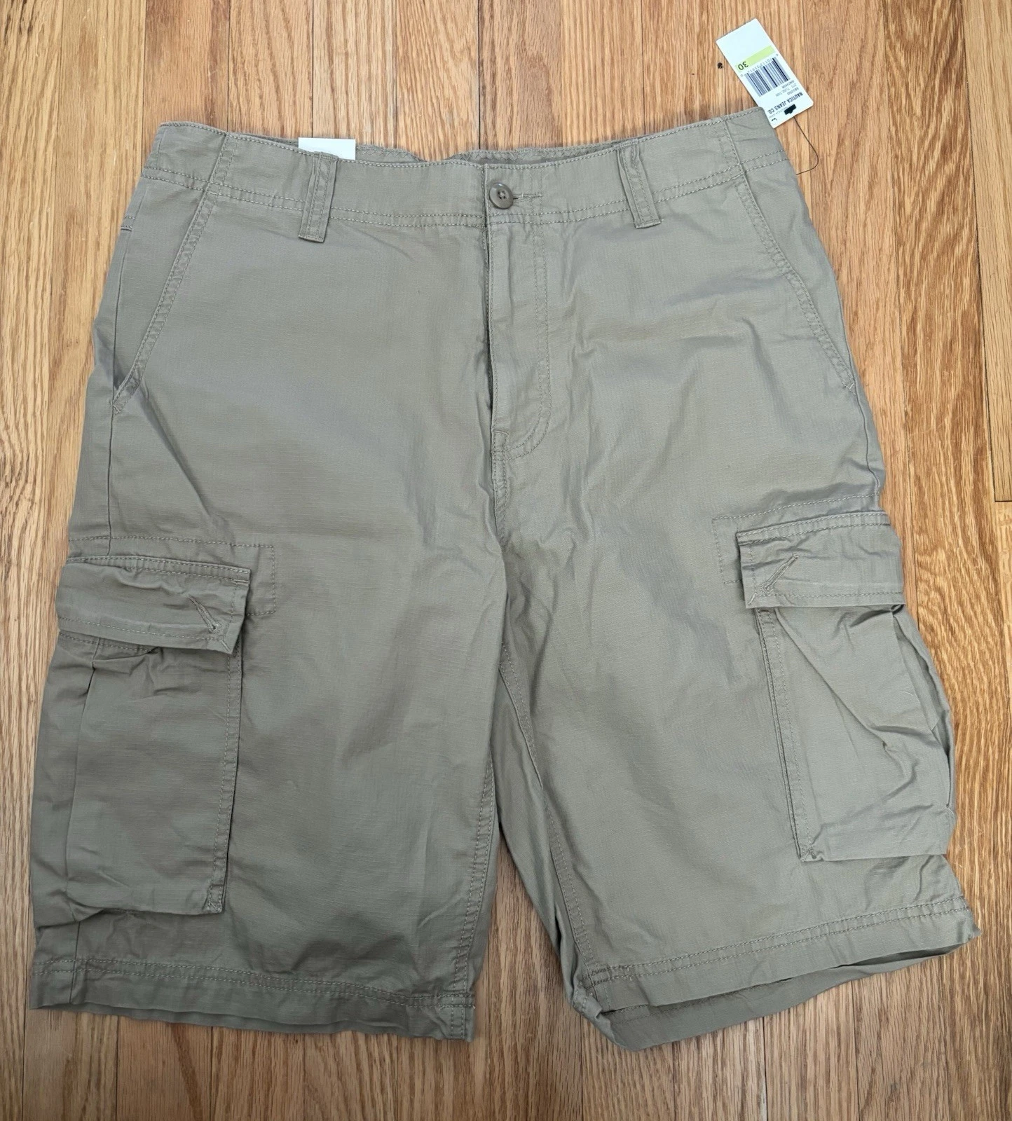 NWT Men’s Nautica Cargo Shorts - 30
