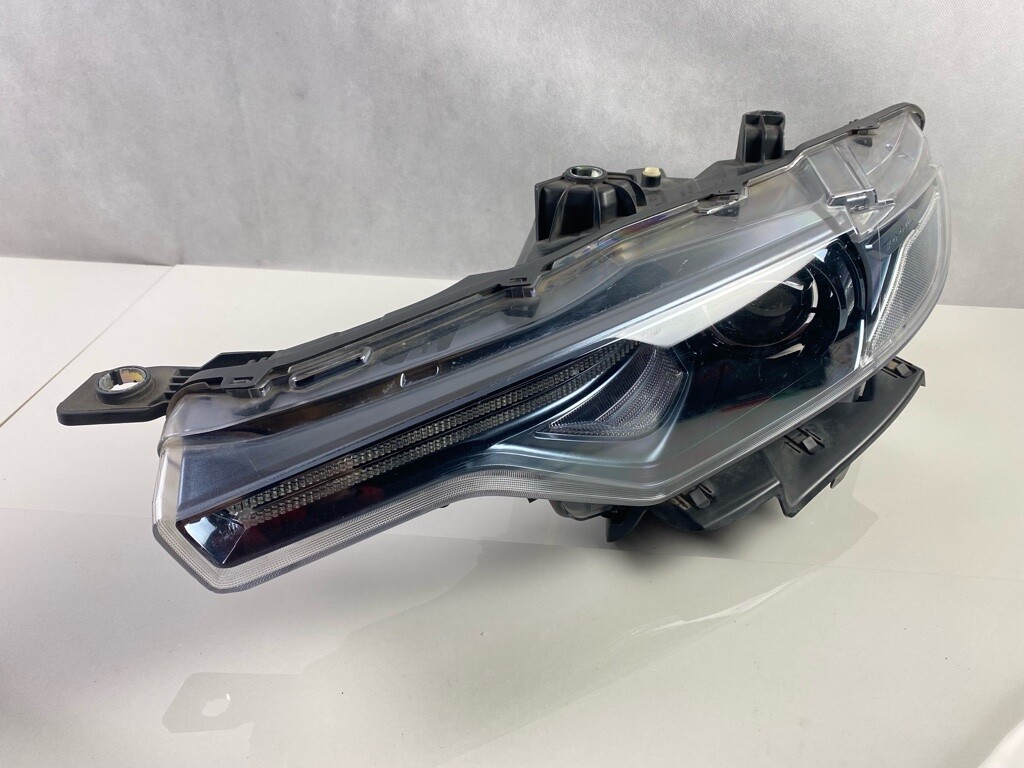 REFLEKTOR HEADLIGHT SCHEINWERFER COMPLETE LEFT MASERATI LEVANTE 