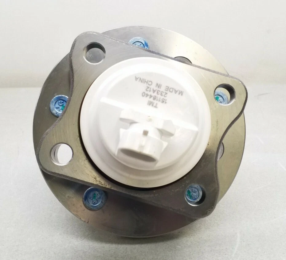 13585741 Conjunto de cojinete de rueda y buje SKF para Pontiac Grand Prix 1997 a 2008 Foto 3 de 4