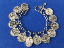 "Pulsera personalizada religiosa católica con dije de medalla de santo santos curativos 7,5"" Lourdes"