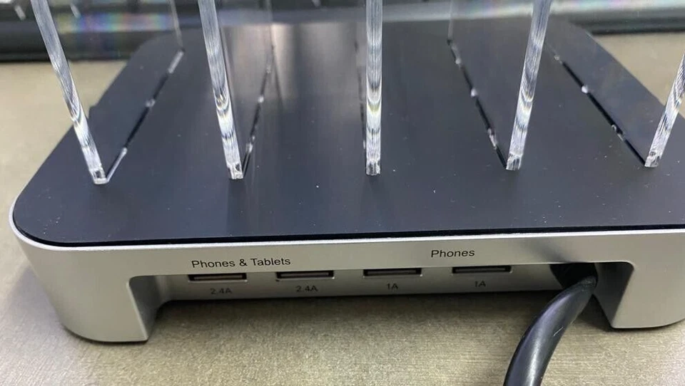 HomeHub 4 Port Charging Station ZipKord - Image 3 of 4