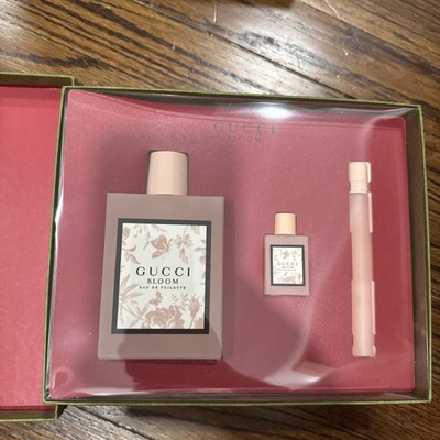 Gucci Bloom Eau De Toilette 3-Pcs Set  ''Happy Spring Time'' / New With Box