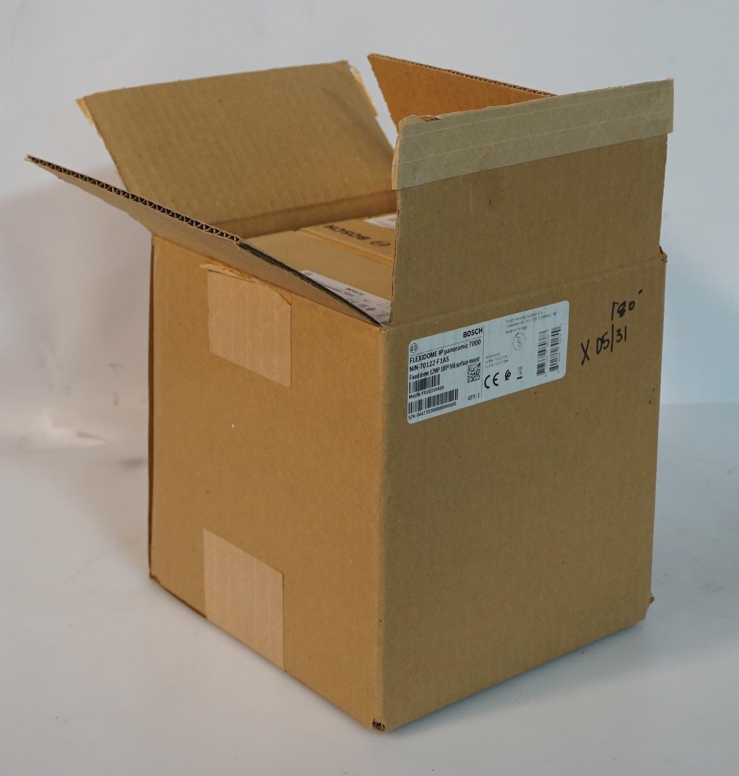 NEW-BOSCH FLEXIDOME IP PANORAMIC 7000 MP 12MP 180º IVA NIN-70122-F1A CAMERA+F1AS