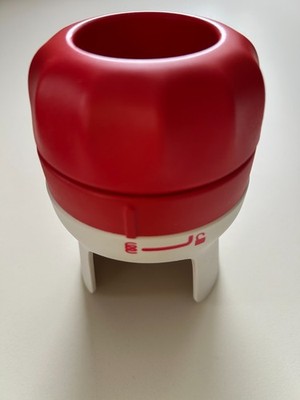 Manueller Hand-Gemüseschneider von Tupperware (gebraucht). Höhe ca. 11,00 cm
