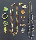 Lot #7 Vintage Green Brown Gold Tone Costume Retro Jewelry