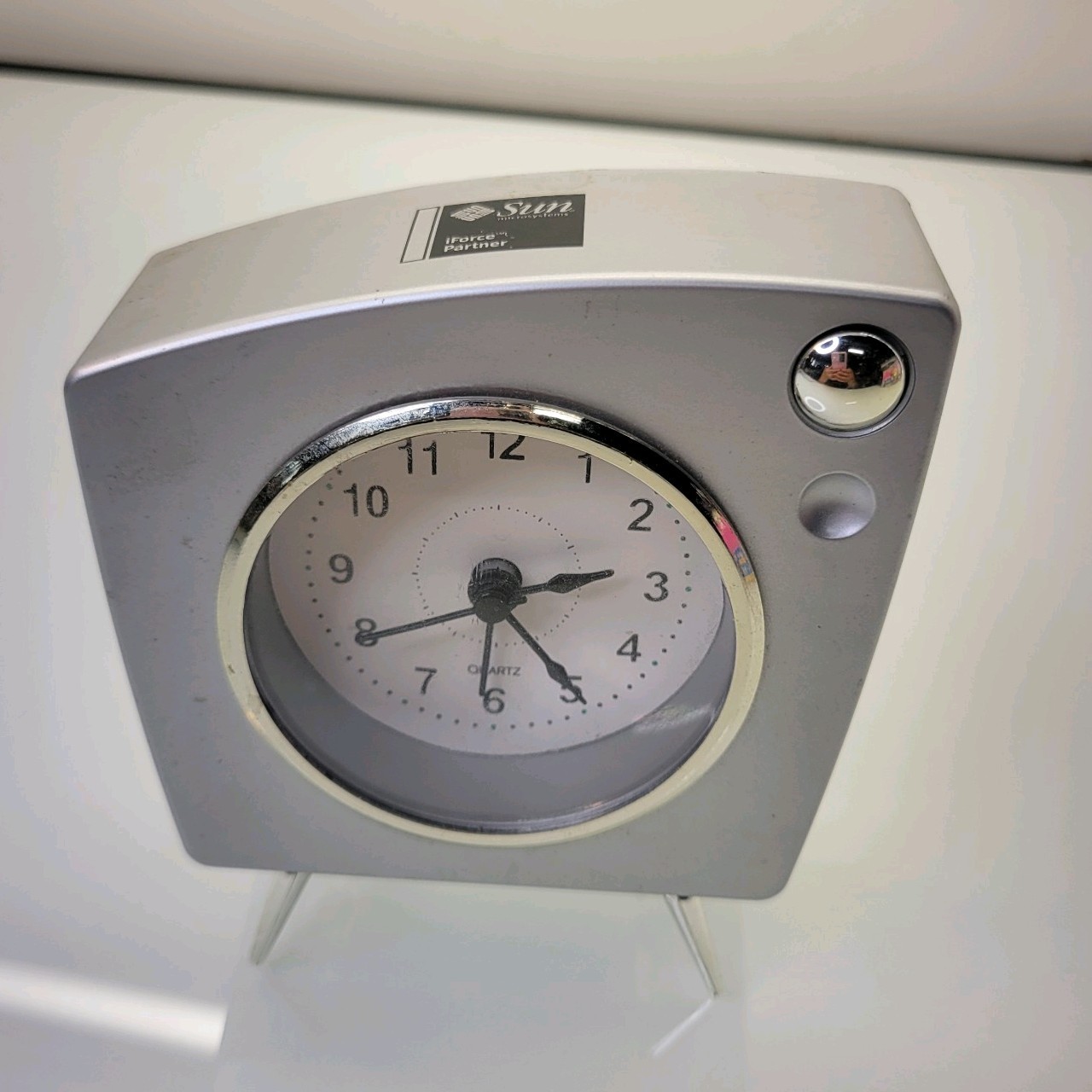 RARE Futuristic working Fossil American Classic Wind Up Alarm Clock