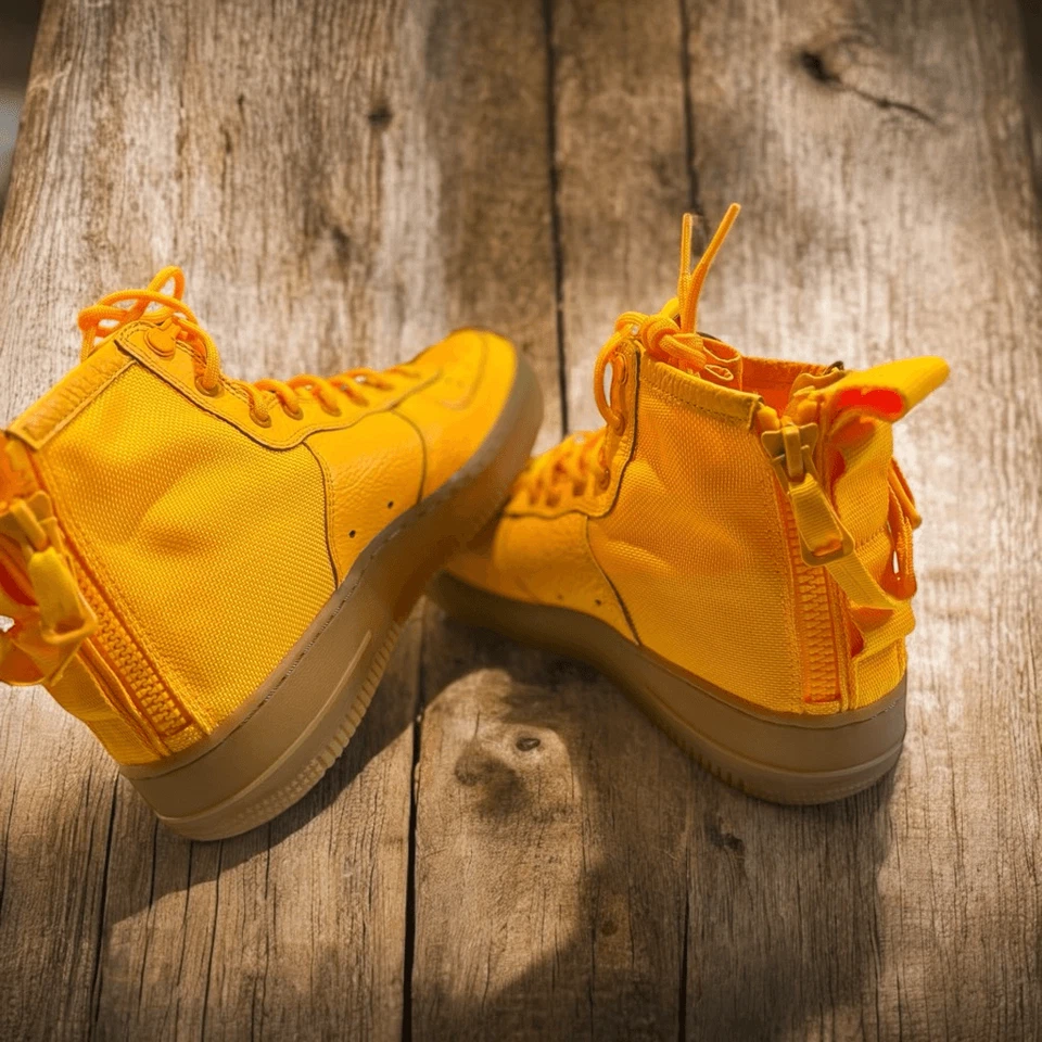 Nike OBJ Air Force 1 Mid OBJ Láser Naranja Tenis 917753-801 Talla 6.5Y Usado en Excelente Condición! Foto 4 de 4