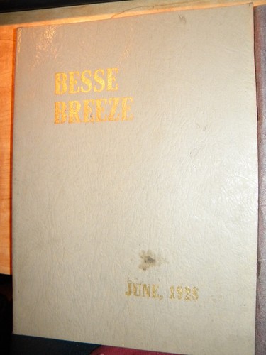 2 ANNUAIRES VINTAGE 1926 & 1928 BESSE BREEZE LYCÉE ALBION MAINE - Photo 2/12