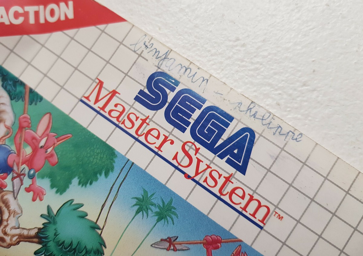 Sega Master System - World Soccer - Protection De Jaquette Décollée