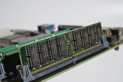Apple Macintosh LC575 ジャンク品 Apple Macintosh LC575 MYSTIC Board w MOD & RECAP Color