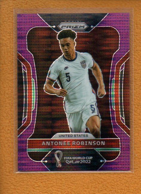 Antonee Robinson 2022 Prizm World Cup Breakaway Purple #199 01 /35 United States