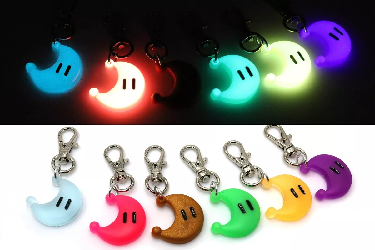 Power Moon Keychain Glow in the Dark / Necklace - Super Mario Odyssey -  Nintendo