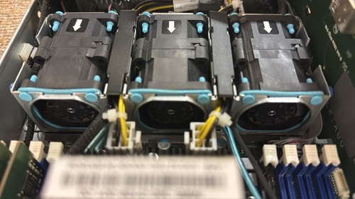 HPE Nimble Storage HF40 Controller 500-0257-001 | 2x Intel Silver 4110 | 64GB - Bild 8 von 9