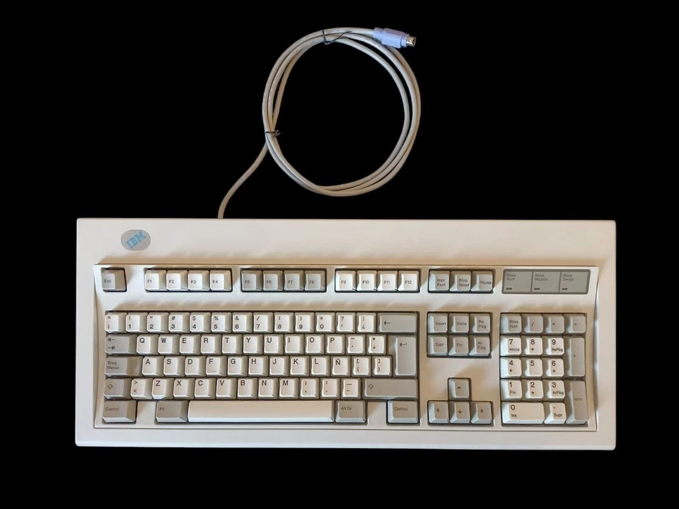 New IBM Model M by Lexmark Mechanical Keyboard made in USA, in Spanish W/Adapter - Image 2 of 4