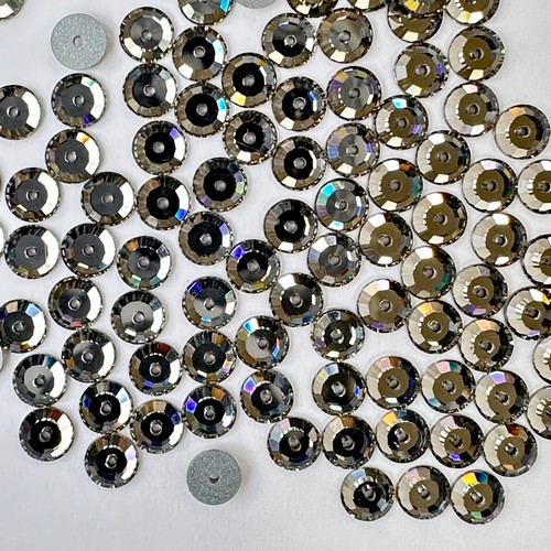 100 x Vintage Swarovksi 3112 Lochrosen 5mm sew-on stones/jewels - Black Diamond.