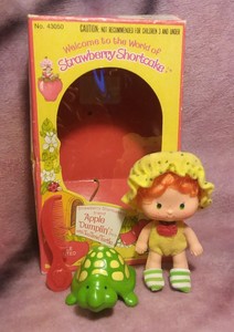 strawberry shortcake apple dumplin doll
