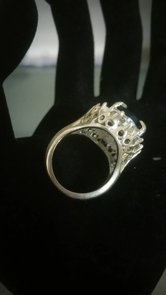 SIZE M WOMEN'S SILVER PLATED NAVY BLUE STONE STATEMENTS BY DIVA 'THE KATE' RING - image 3 of 3