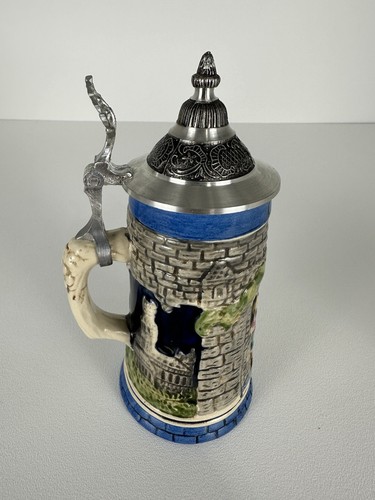 Beautiful Handmade Polish Stein (Mikolow) with Silvertone Lid - Picture 4 of 8