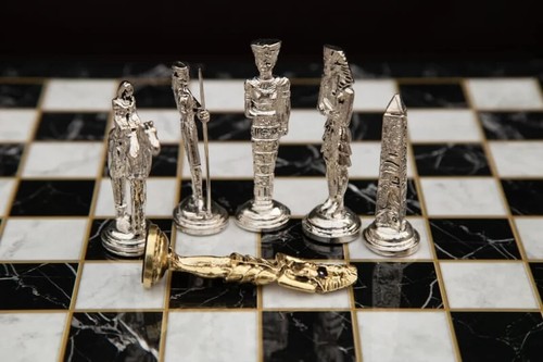 Pharaoh Egyptian Chess Set with Box – Antique Style Gift for Husband🎁 - Picture 3 of 7