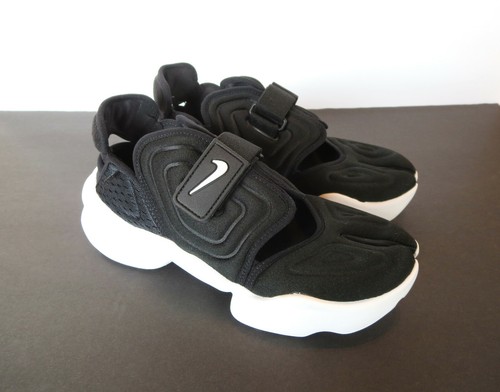 Nike Aqua Rift Water Shoes (7) Womens 