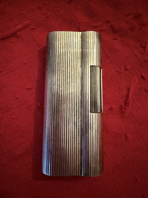 DUNHILLSILVERPLATED 20 MICRONS LIGHTER NOT TESTED AS IS. RARE.  No Reserves