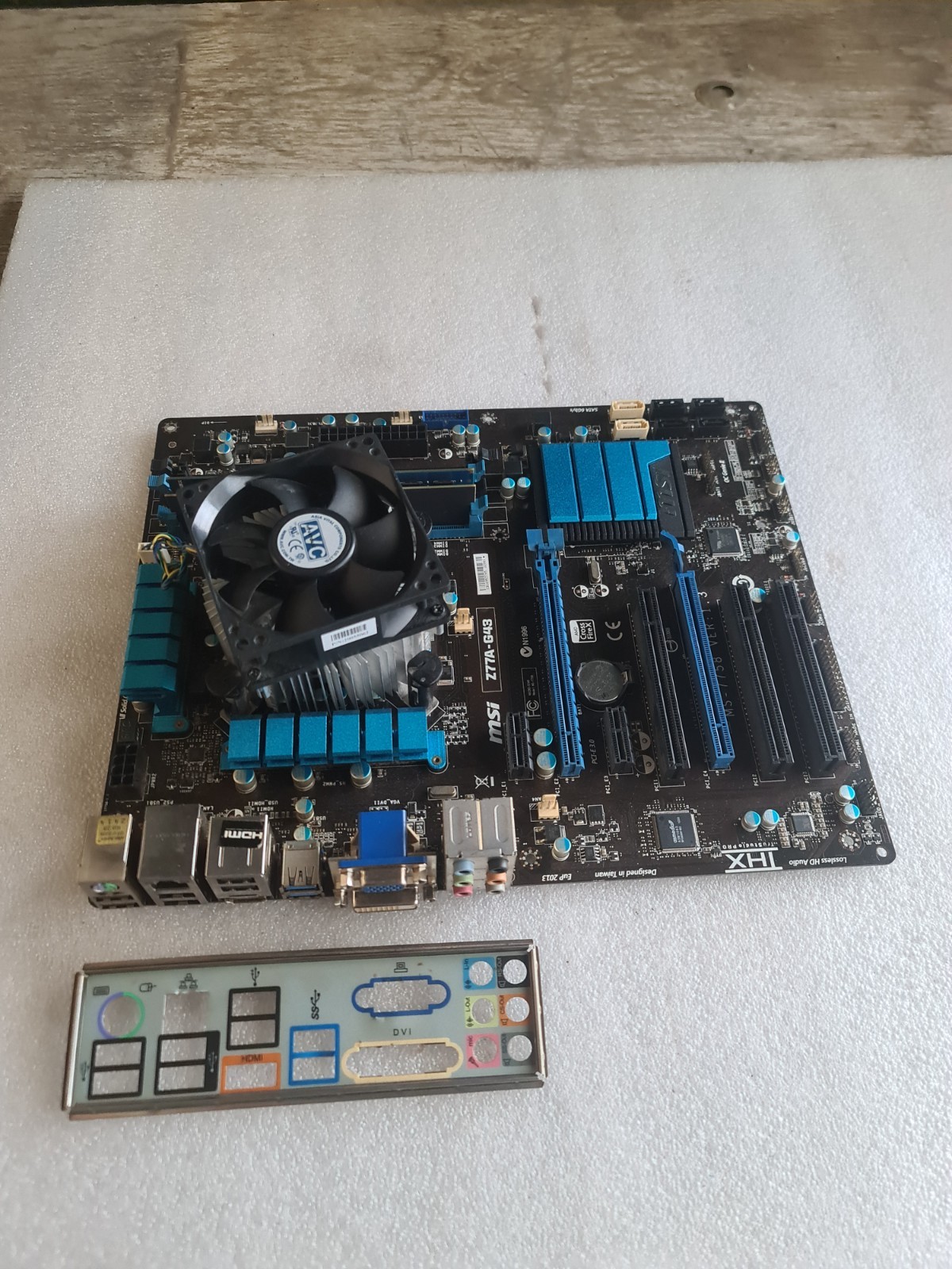 Kit scheda madre PC MSI Z77A-G43 | Intel Core i5-3450 | 8GB RAM DDR3 |
