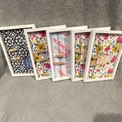 White Wood Clip Frame 5x7 Portrait Rectangle Floral Pattern, Frameless Style