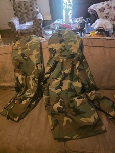 Men's Camouflage Hooded Full Zip Nylon Jacket & Pants Set, Size M