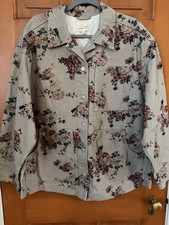 Women  s Universal Thread Western Chore Coat Khaki Floral Size Large NWT
