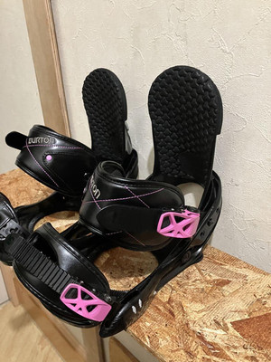 BURTON キッズ、レディースバイン　stiletto Sサイズ Burton Stiletto Snowboard Bindings Size S for Kids & Women | eBay
