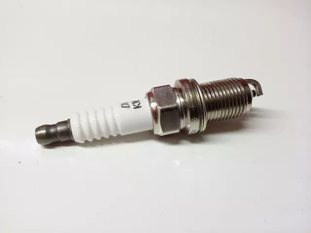 Genuine Toyota Spark Plug 90919-01164