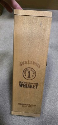 RAR Jack Daniels Barrel House 1 Leerkarton